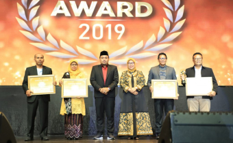 Bawaslu Provinsi Kalimantan Selatan Raih Dua Penghargaan Pada Bawaslu Award 2019