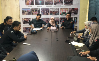 rapat